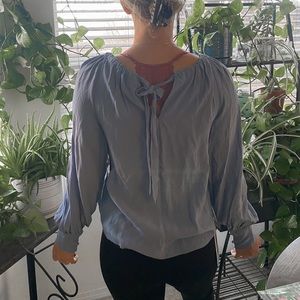 Light blue flowy long sleeve shirt small